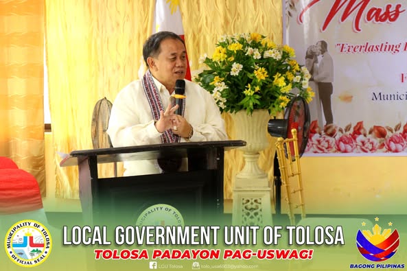 Mayor Erwin C. Ocaña attended the Mass Civil Wedding held on February 24, 2025, at the Municipal Hall, 2nd Floor Annex Building. During this event, 12 couples were happily united in marriage through a free civil wedding program organized by the Municipal Civil Registrar, with the help of OIC MCR Mr. Rodel L. Jayme and his staff.